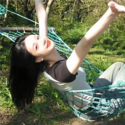 楼梯顶上的黑暗